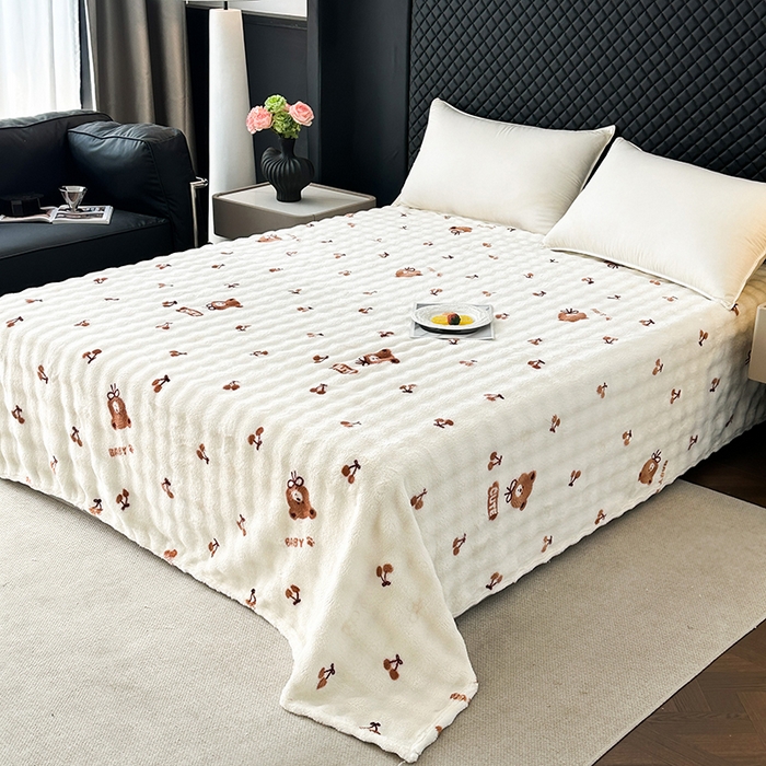 91家纺网 家纺一手货源 找家纺 欧妮家纺 2025新款亲肤舒适泡泡绒毛毯 樱桃熊