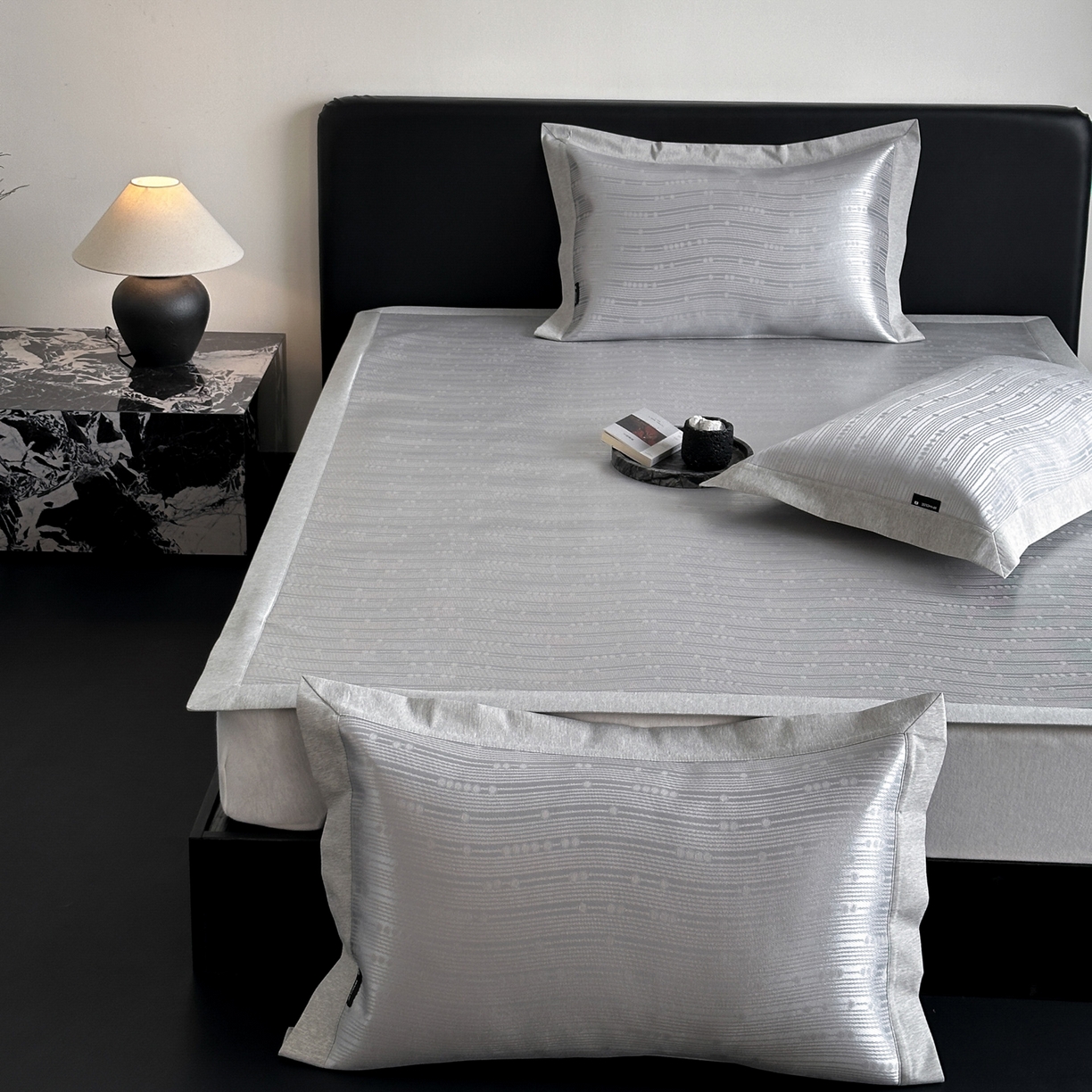 91家纺网 家纺一手货源 找家纺 三味舒屋 2026新款臻品提花冰丝席凉席席子 吉赛尔床席