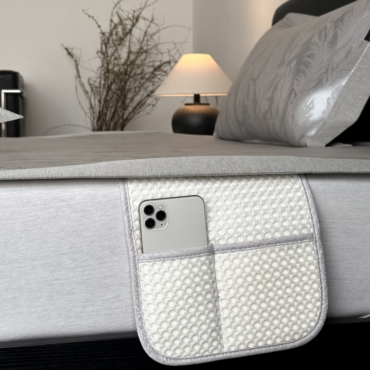 91家纺网 家纺一手货源 找家纺 三味舒屋 2026新款臻品提花冰丝席凉席席子 绒羽床席