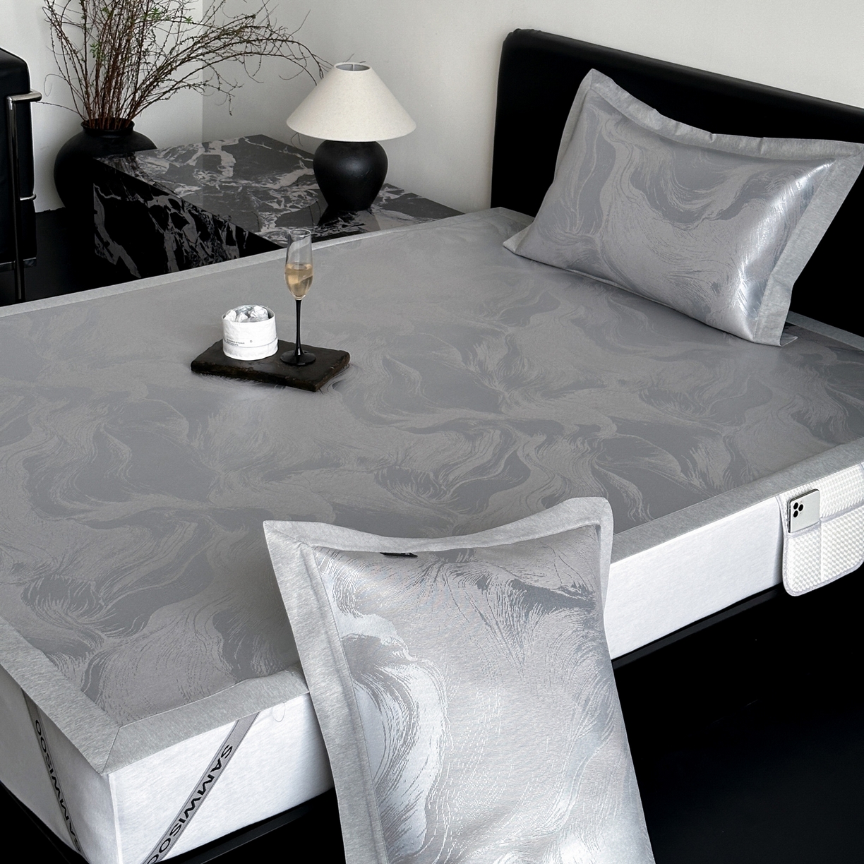 91家纺网 家纺一手货源 找家纺 三味舒屋 2026新款臻品提花冰丝席凉席席子 雾影床席