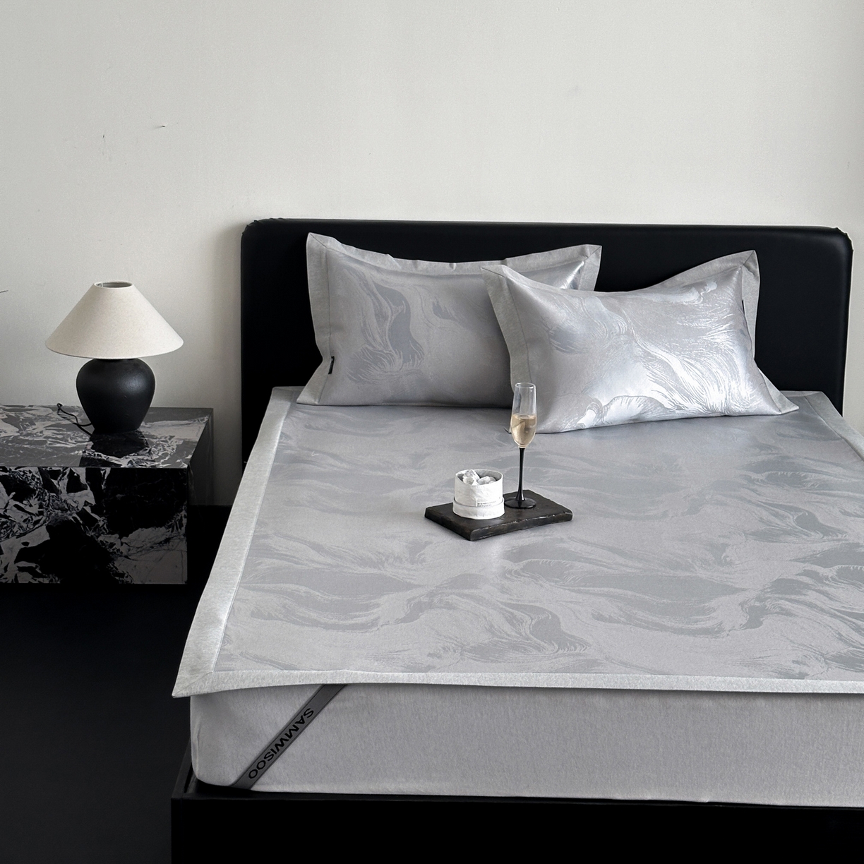 91家纺网 家纺一手货源 找家纺 三味舒屋 2026新款臻品提花冰丝席凉席席子 雾影床席