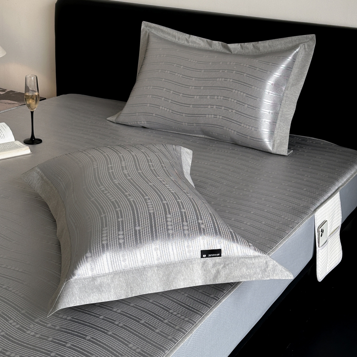 91家纺网 家纺一手货源 找家纺 三味舒屋 2026新款臻品提花冰丝席凉席席子 吉赛尔床笠