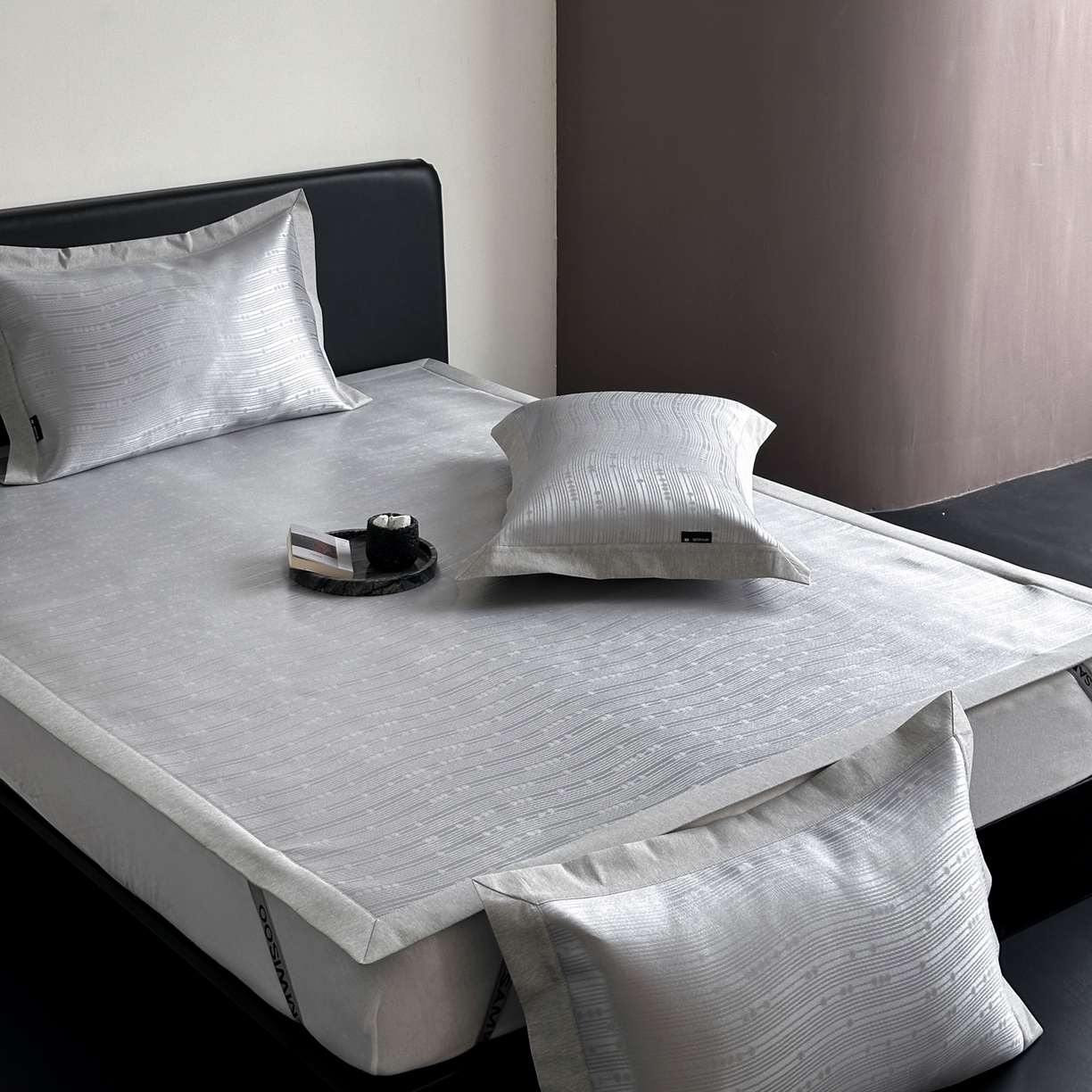 91家纺网 家纺一手货源 找家纺 三味舒屋 2026新款臻品提花冰丝席凉席席子 吉赛尔床席