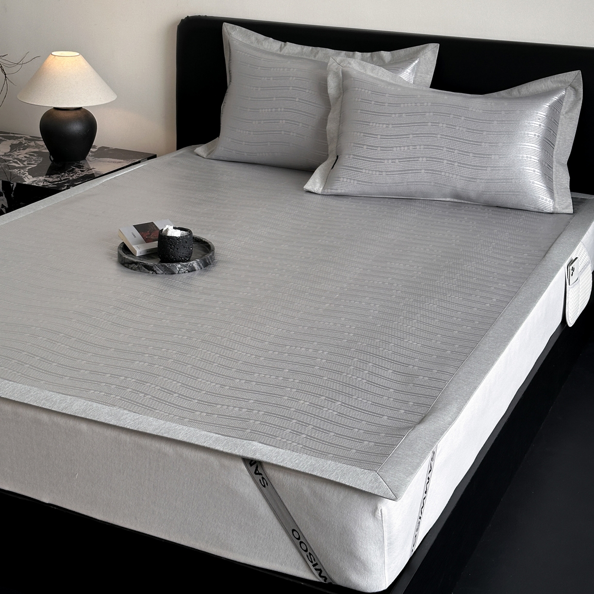 91家纺网 家纺一手货源 找家纺 三味舒屋 2026新款臻品提花冰丝席凉席席子 吉赛尔床席