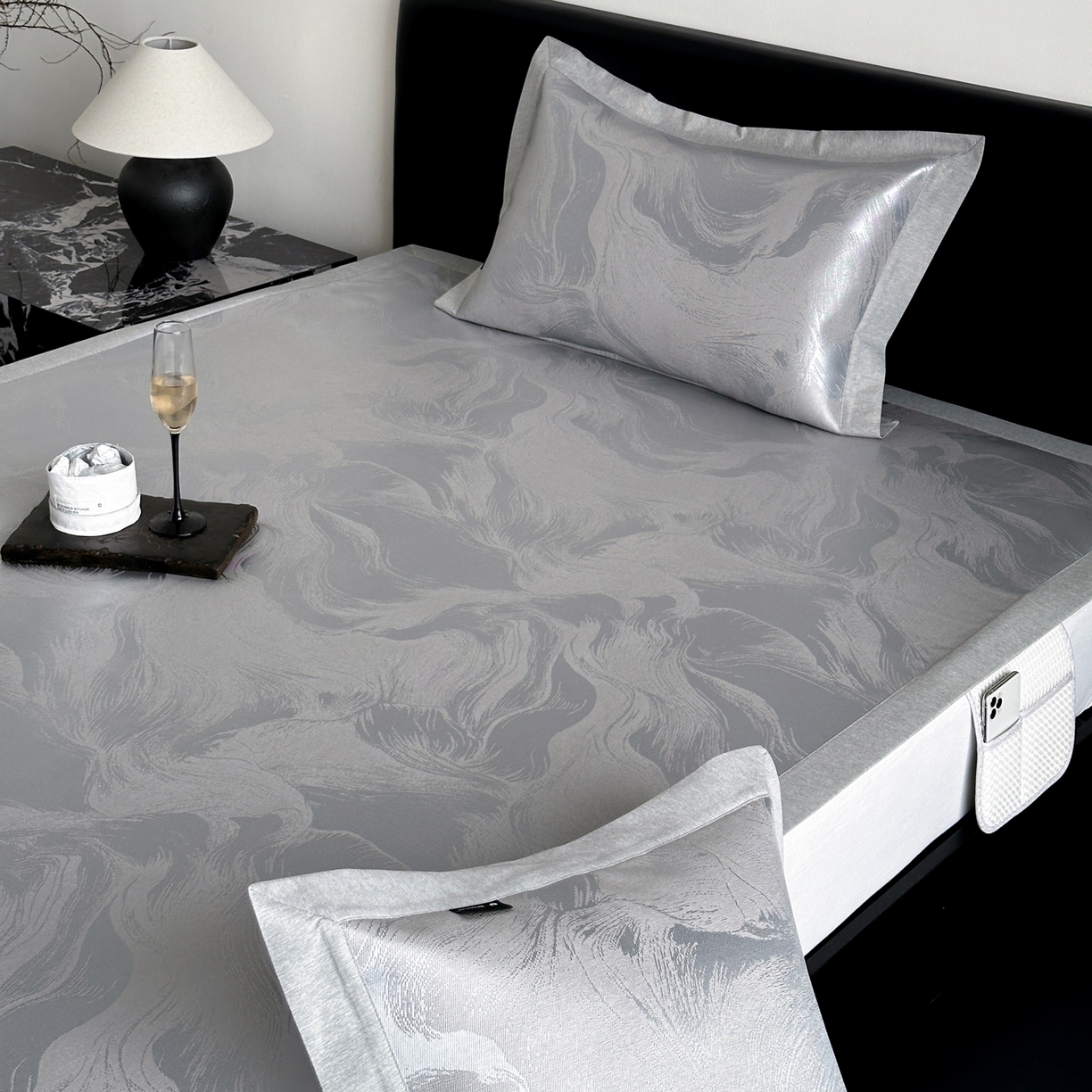 91家纺网 家纺一手货源 找家纺 三味舒屋 2026新款臻品提花冰丝席凉席席子 雾影床席