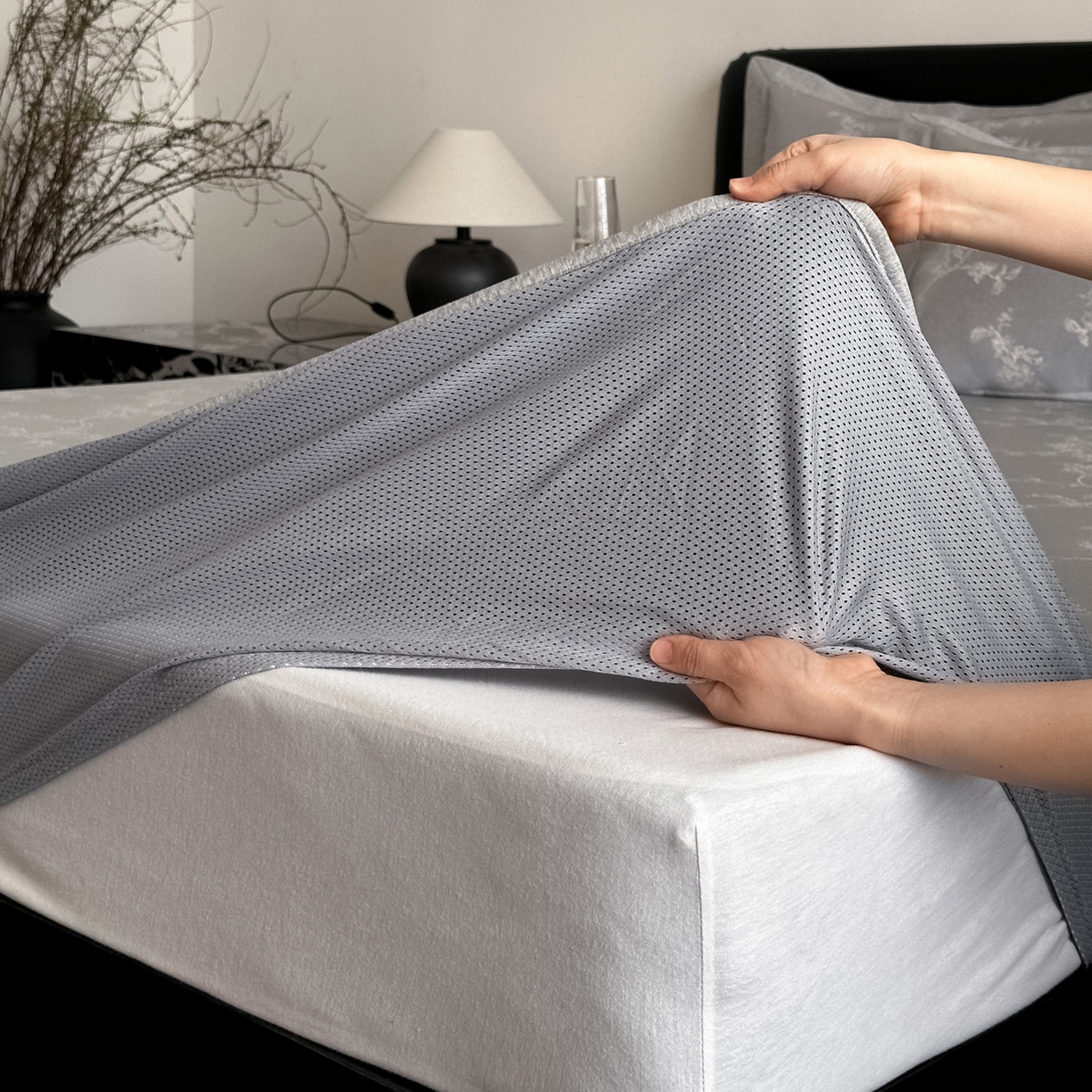 91家纺网 家纺一手货源 找家纺 三味舒屋 2026新款臻品提花冰丝席凉席席子 芙瑞亚床笠