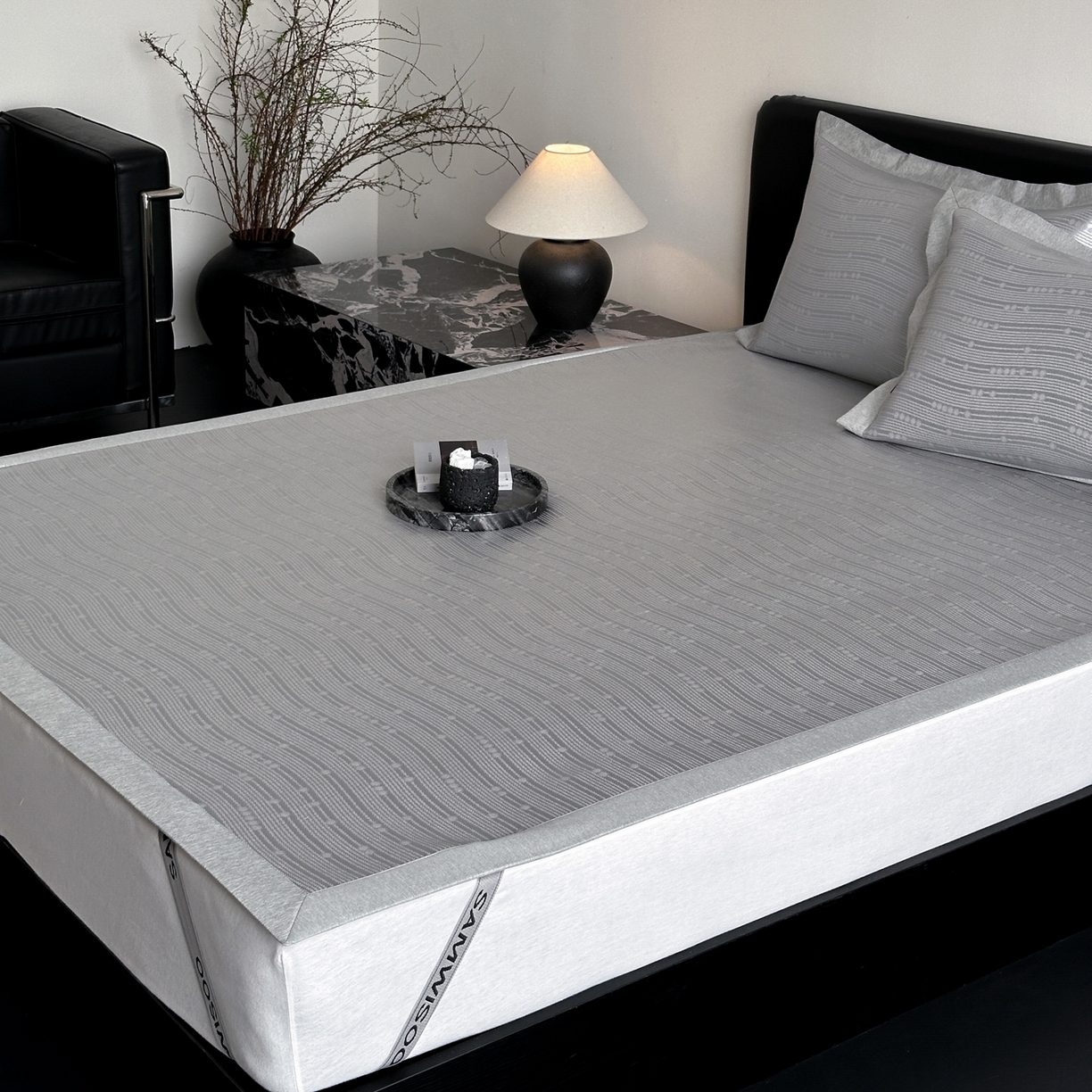 91家纺网 家纺一手货源 找家纺 三味舒屋 2026新款臻品提花冰丝席凉席席子 吉赛尔床席