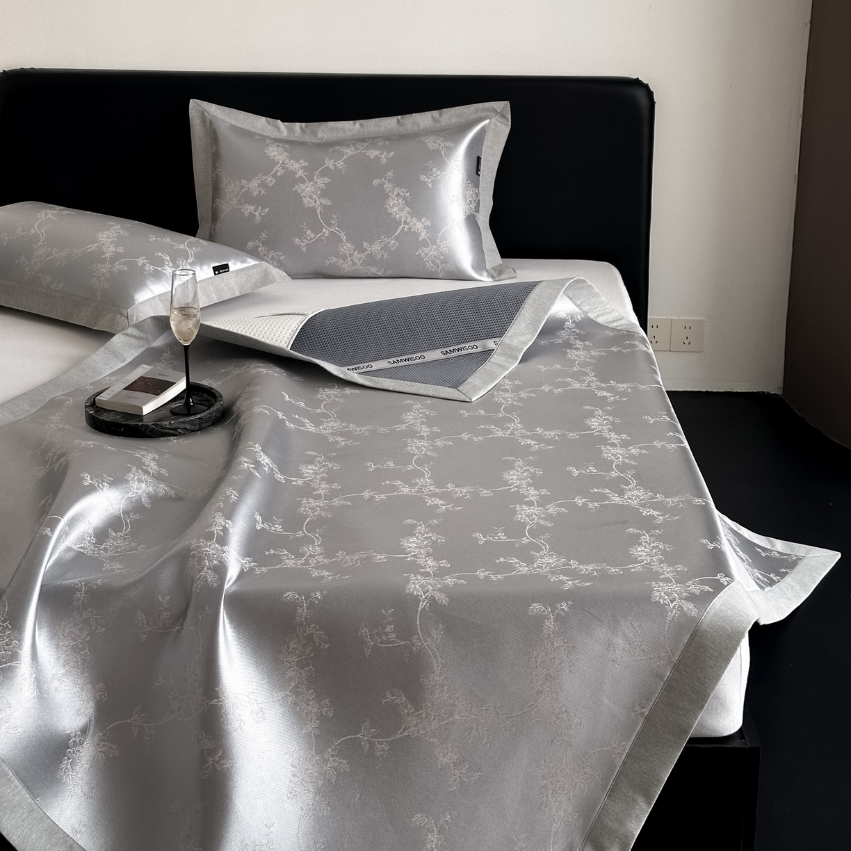 91家纺网 家纺一手货源 找家纺 三味舒屋 2026新款臻品提花冰丝席凉席席子 芙瑞亚床席