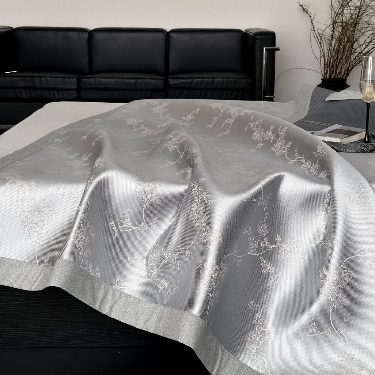 91家纺网 家纺一手货源 找家纺 三味舒屋 2026新款臻品提花冰丝席凉席席子 芙瑞亚床席