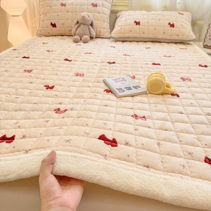 欧妮家纺 2025新款保暖牛奶绒夹棉床垫床褥子软垫 暖绒边-奶油小狗