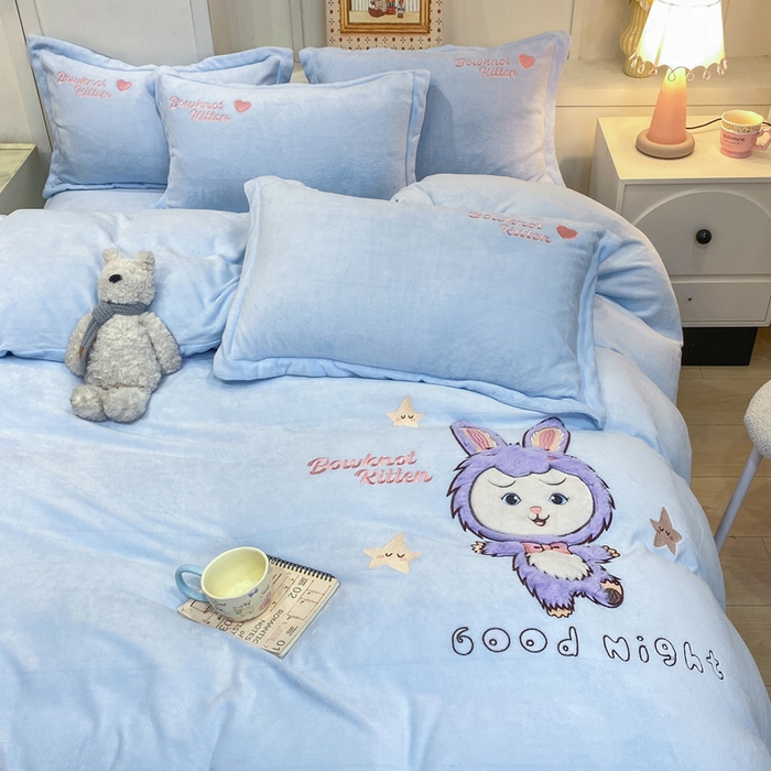 91家纺网 家纺一手货源 找家纺 （总）欧妮家纺 2025新款牛奶绒贴布绣四件套