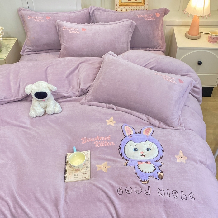 91家纺网 家纺一手货源 找家纺 （总）欧妮家纺 2025新款牛奶绒贴布绣四件套