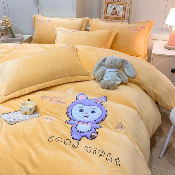 91家纺网 家纺一手货源 找家纺 欧妮家纺 2025新款牛奶绒贴布绣四件套 小兔-黄