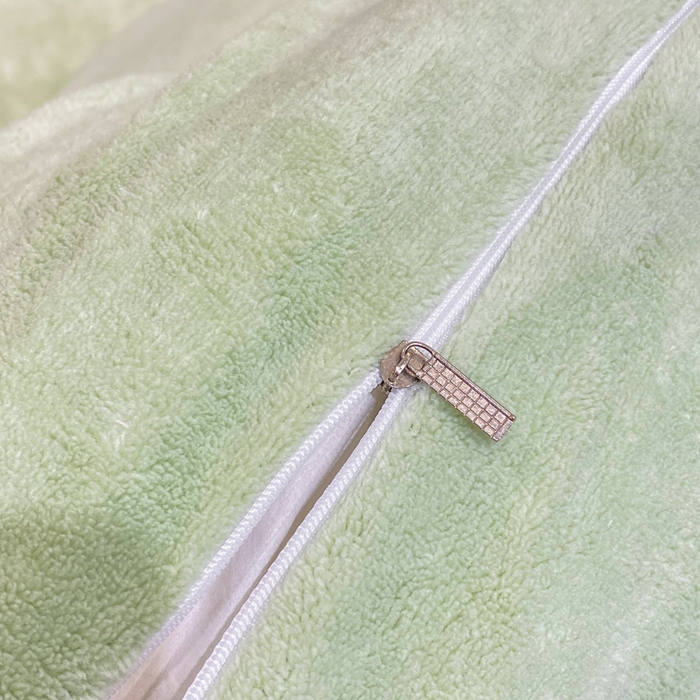 91家纺网 家纺一手货源 找家纺 欧妮家纺 2025新款牛奶绒贴布绣四件套 小兔-绿