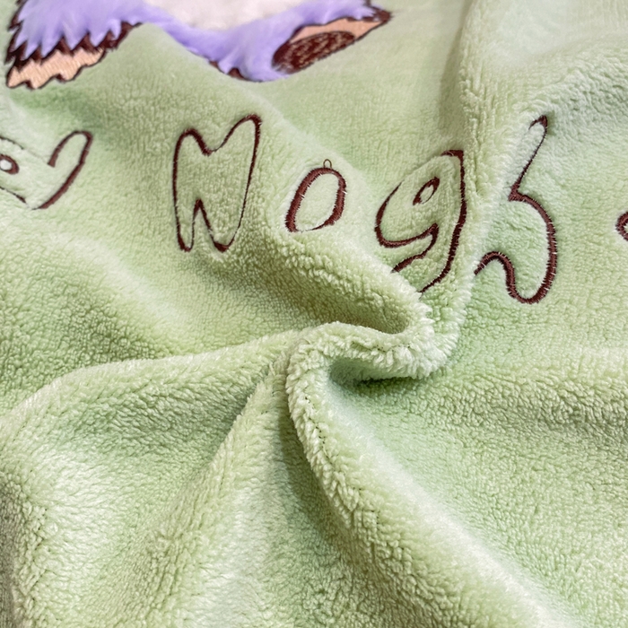 91家纺网 家纺一手货源 找家纺 欧妮家纺 2025新款牛奶绒贴布绣四件套 小兔-绿