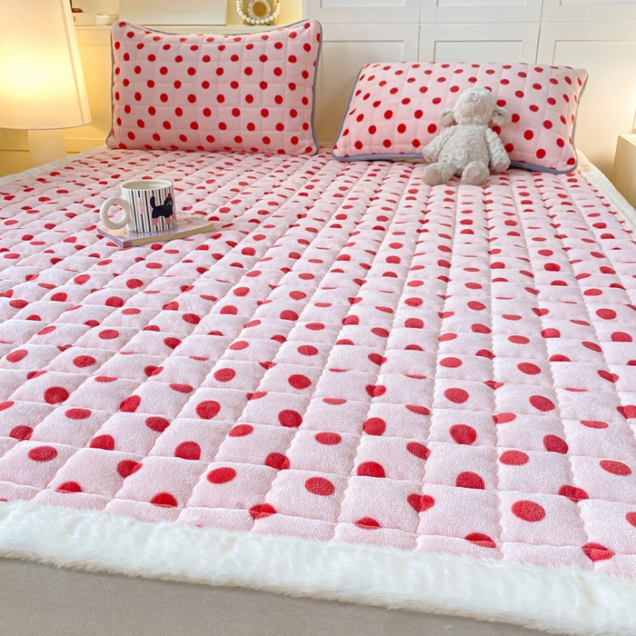 91家纺网 家纺一手货源 找家纺 （总）欧妮家纺 2025新款A类牛奶绒床垫床褥子软垫