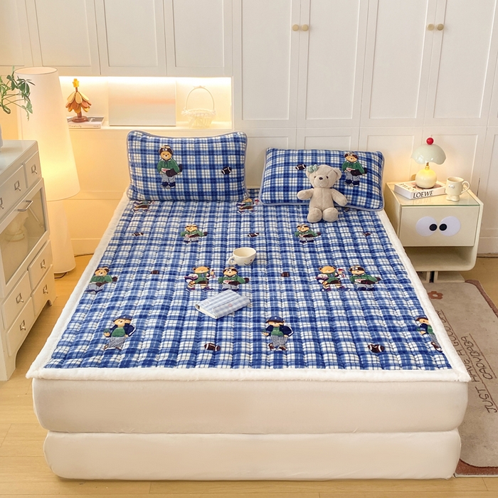 91家纺网 家纺一手货源 找家纺 （总）欧妮家纺 2025新款A类牛奶绒床垫床褥子软垫