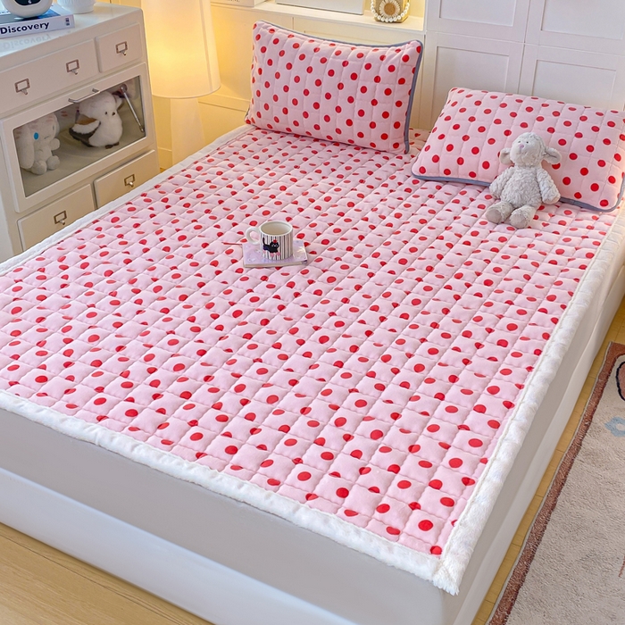 91家纺网 家纺一手货源 找家纺 欧妮家纺 2025新款A类牛奶绒床垫床褥子软垫 暖绒-粉珍珠