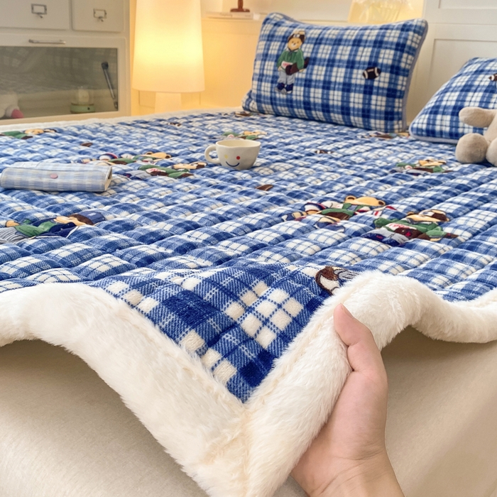 91家纺网 家纺一手货源 找家纺 （总）欧妮家纺 2025新款A类牛奶绒床垫床褥子软垫