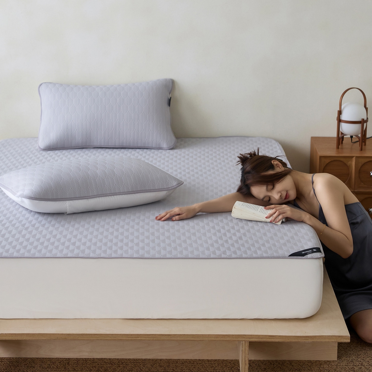 91家纺网 家纺一手货源 找家纺 （总）三味舒屋 2026新款冰格系列提花冷感豆豆软席凉席席子