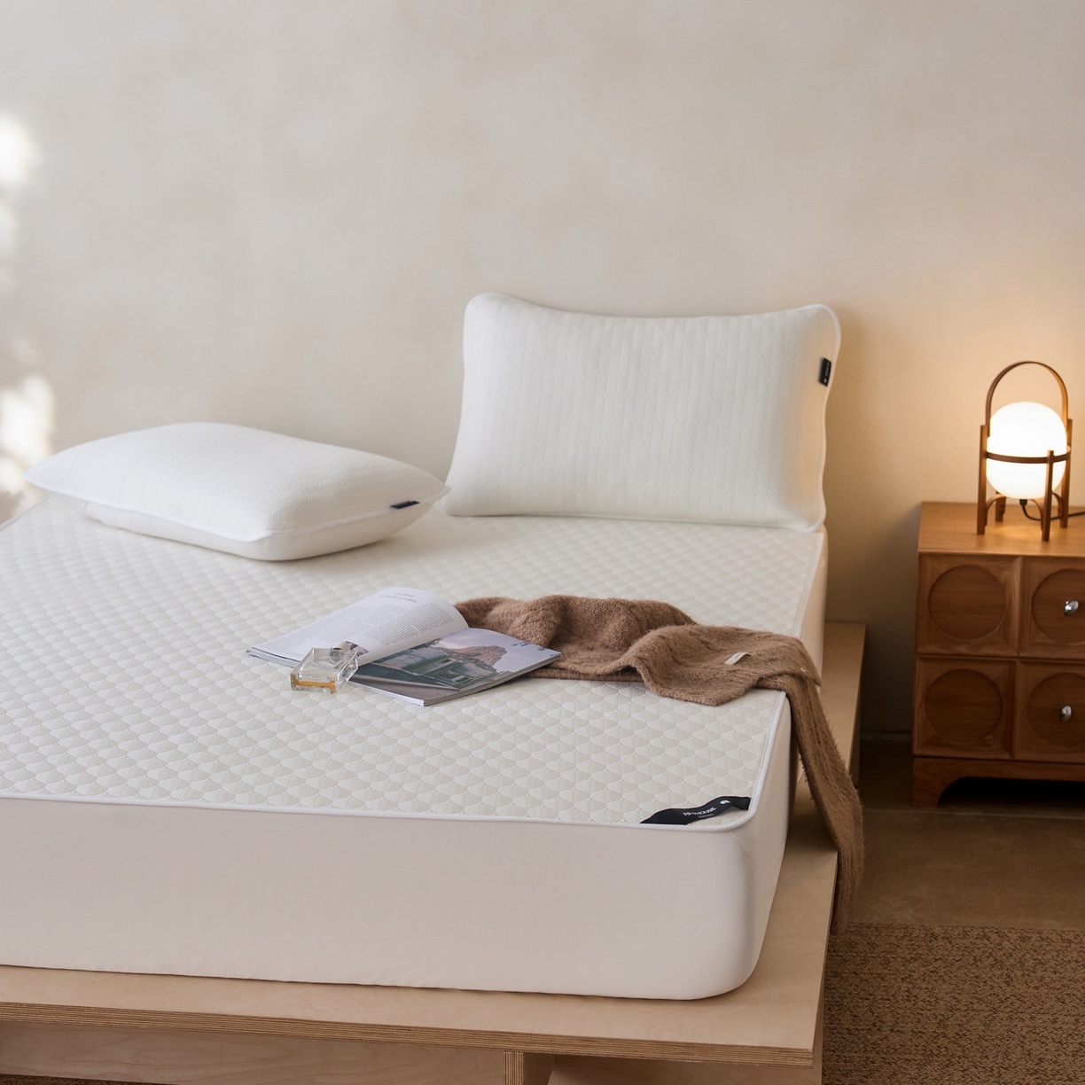 91家纺网 家纺一手货源 找家纺 三味舒屋 2026新款冰格系列提花冷感豆豆软席凉席席子 冰格雪白