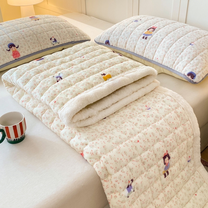 91家纺网 家纺一手货源 找家纺 欧妮家纺 2025新款A类牛奶绒床垫床褥子软垫 暖绒-温柔痕迹