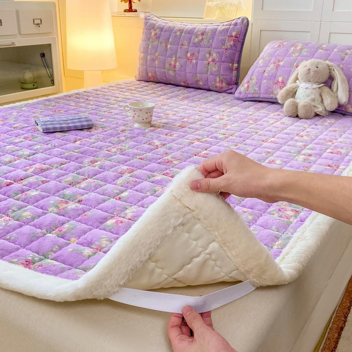 91家纺网 家纺一手货源 找家纺 欧妮家纺 2025新款A类牛奶绒床垫床褥子软垫 暖绒-罗兰雨