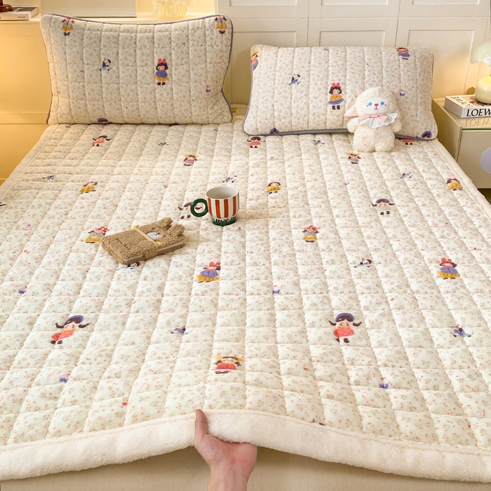 91家纺网 家纺一手货源 找家纺 欧妮家纺 2025新款A类牛奶绒床垫床褥子软垫 暖绒-温柔痕迹