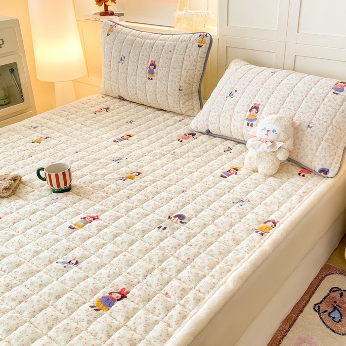 91家纺网 家纺一手货源 找家纺 欧妮家纺 2025新款A类牛奶绒床垫床褥子软垫 暖绒-温柔痕迹