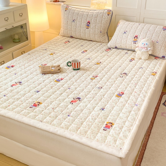 91家纺网 家纺一手货源 找家纺 欧妮家纺 2025新款A类牛奶绒床垫床褥子软垫 暖绒-温柔痕迹