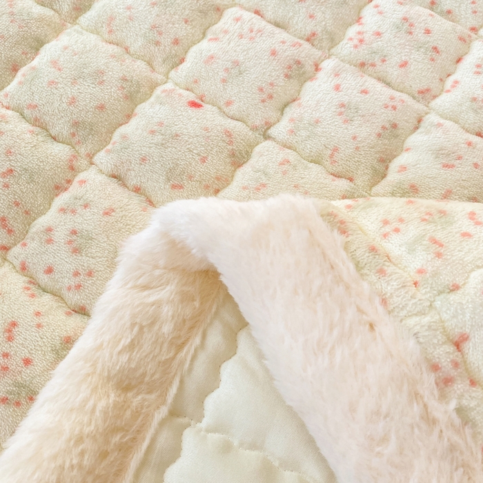 91家纺网 家纺一手货源 找家纺 欧妮家纺 2025新款A类牛奶绒床垫床褥子软垫 暖绒-温柔痕迹