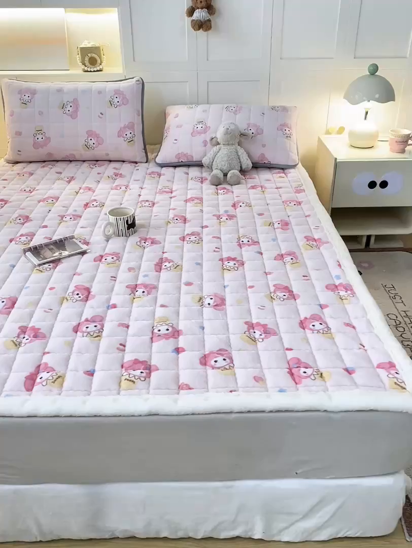 91家纺网 家纺一手货源 找家纺 欧妮家纺 2025新款A类牛奶绒床垫床褥子软垫 暖绒-小美甜品屋