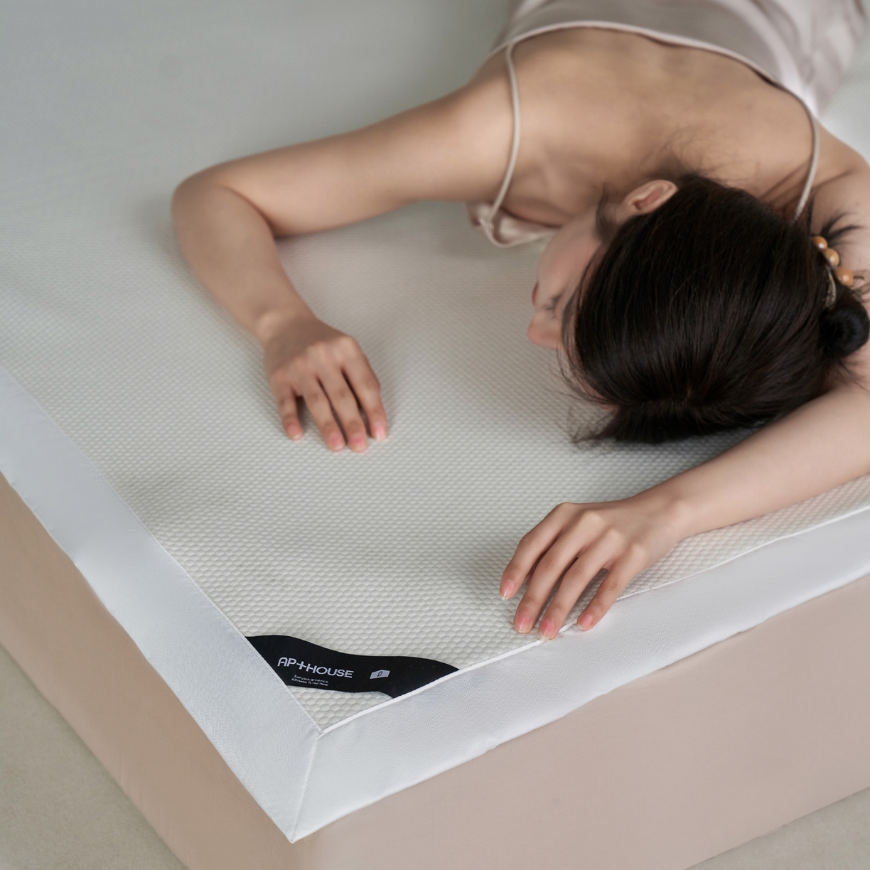 91家纺网 家纺一手货源 找家纺 三味舒屋 2026新款冰肌系列提花小凉豆豆席凉席席子 冰肌白床席