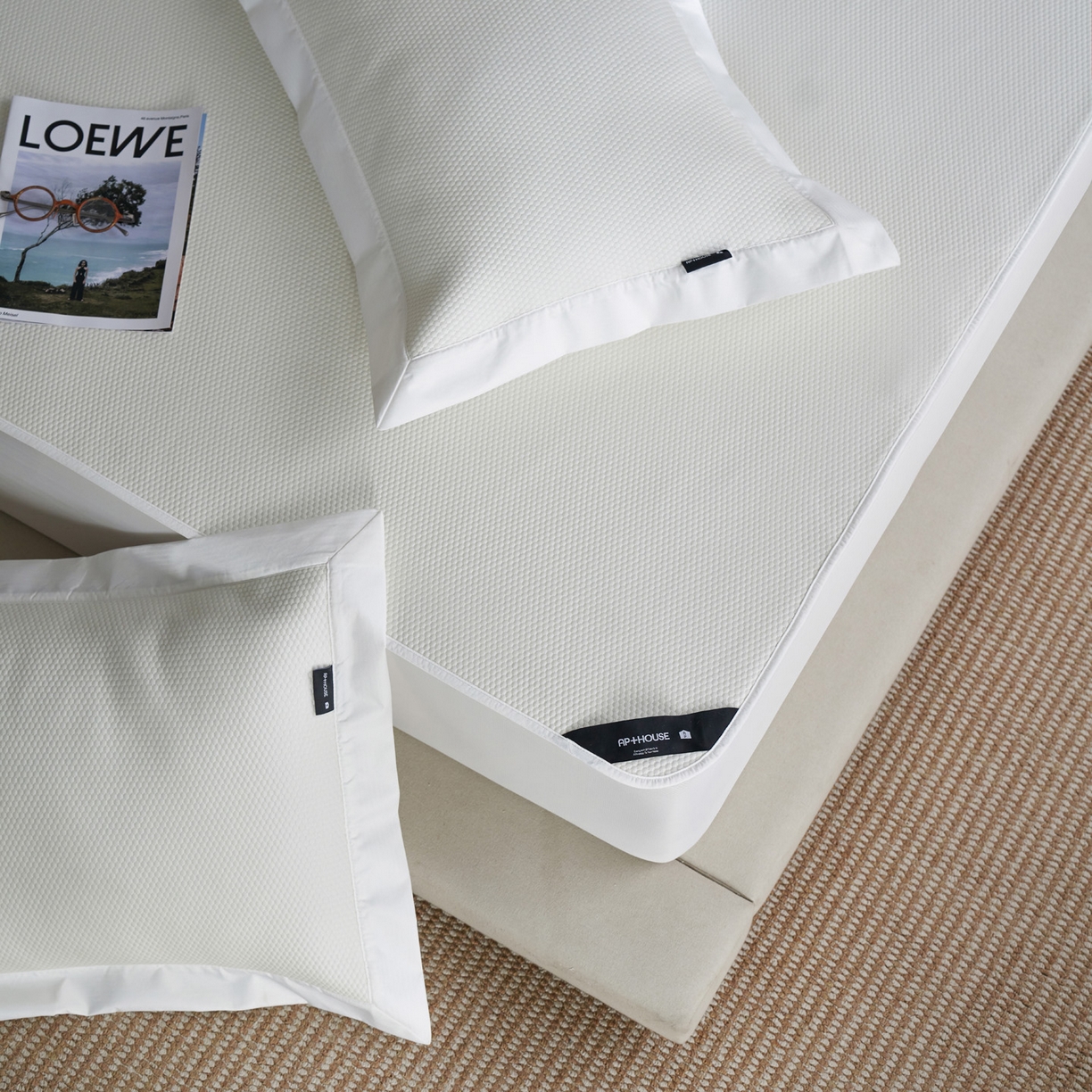 91家纺网 家纺一手货源 找家纺 三味舒屋 2026新款冰肌系列提花小凉豆豆席凉席席子 冰肌白床笠