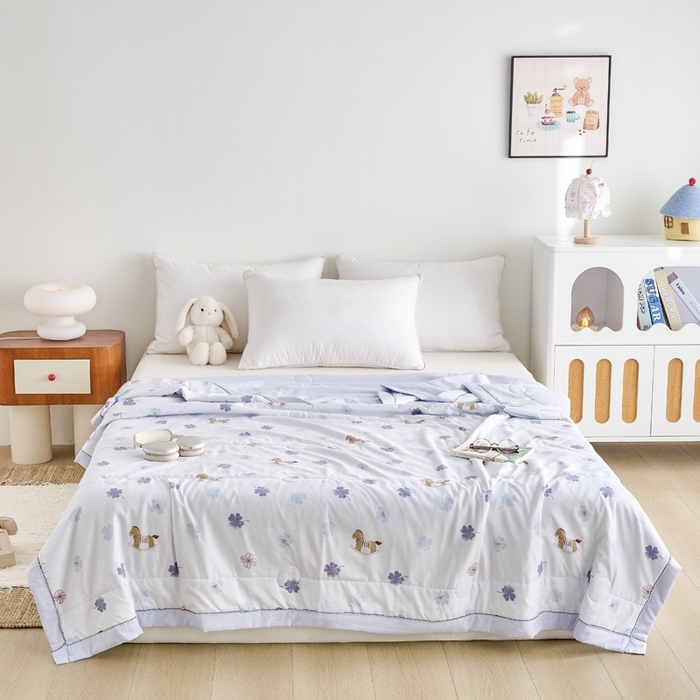 91家纺网 家纺一手货源 找家纺 简冠家纺 2026新款亲肤水洗仿棉夏被 贝娜