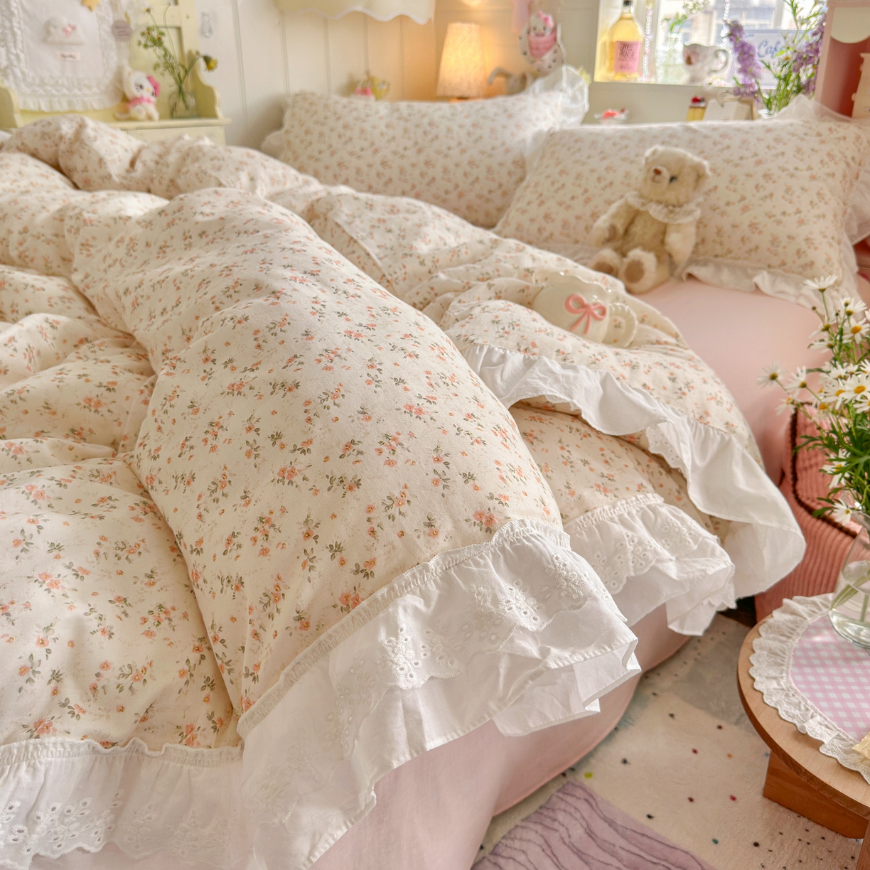 91家纺网 家纺一手货源 找家纺 锦彩家居 2025新款亲肤舒适高克重牛奶绒纽扣款四件套-简爱 纽扣款-碧玉绿