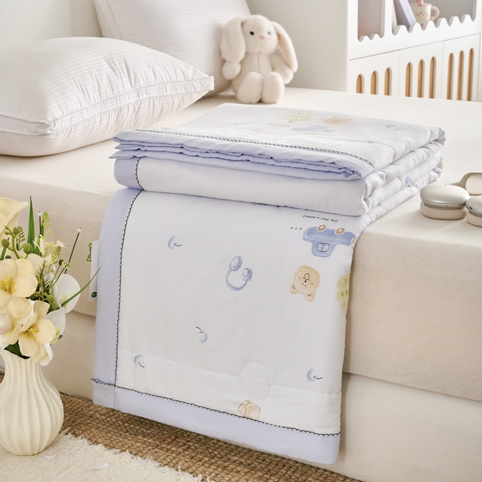 91家纺网 家纺一手货源 找家纺 简冠家纺 2026新款亲肤水洗仿棉夏被 独家记忆