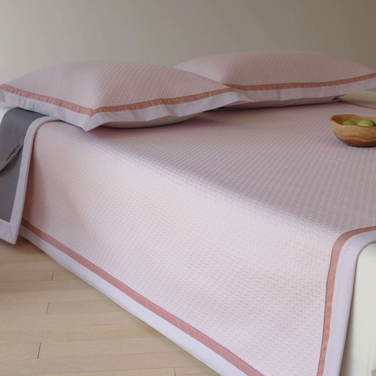 91家纺网 家纺一手货源 找家纺 （总）三味舒屋 2026新款心漾撞色凉豆豆软席凉席席子