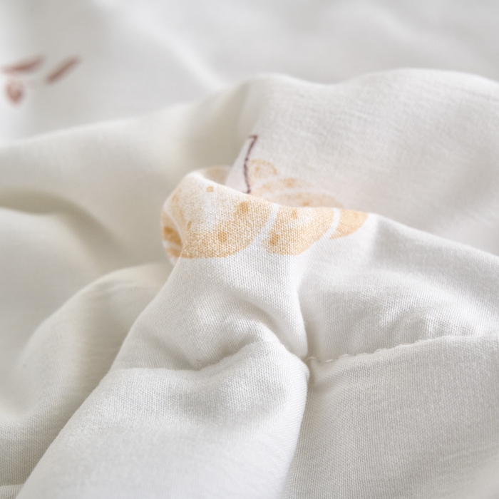 91家纺网 家纺一手货源 找家纺 简冠家纺 2026新款亲肤水洗仿棉夏被 放飞