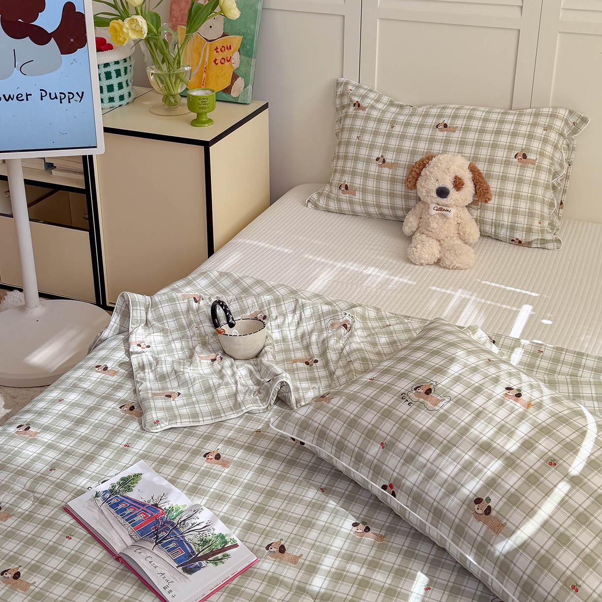 91家纺网 家纺一手货源 找家纺 金梦拉家纺 2026春夏新款锦氨凉感丝印花系列夏被空调被夏凉被 查理汪