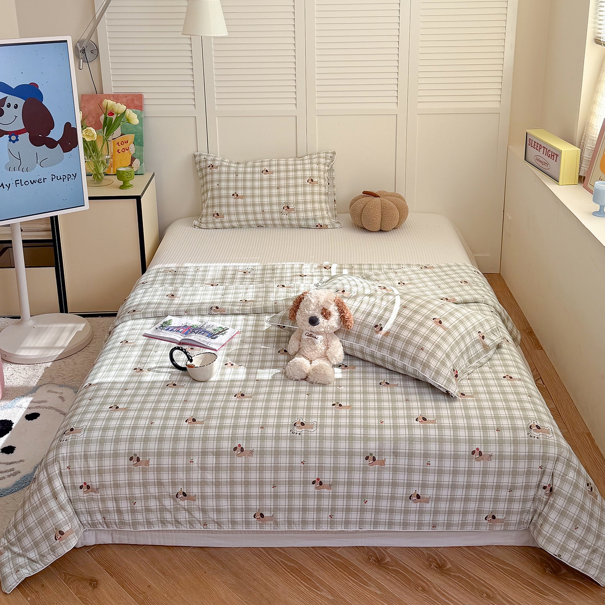 91家纺网 家纺一手货源 找家纺 金梦拉家纺 2026春夏新款锦氨凉感丝印花系列夏被空调被夏凉被 查理汪