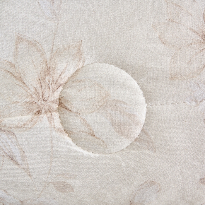 91家纺网 家纺一手货源 找家纺 简冠家纺 2026新款亲肤水洗仿棉夏被 浮花