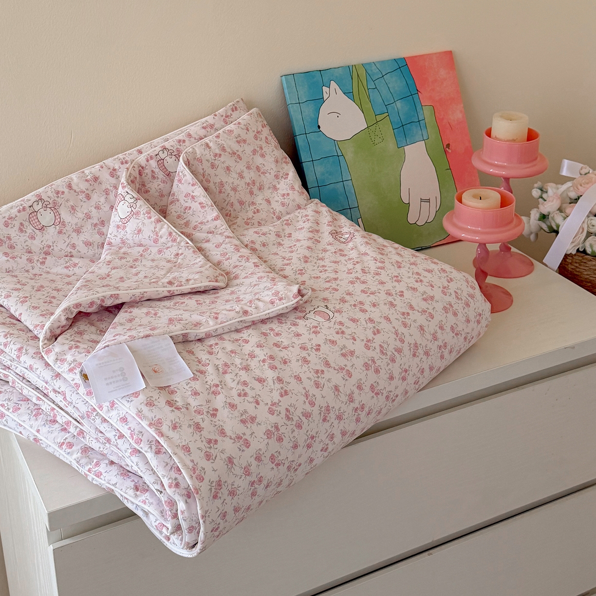 91家纺网 家纺一手货源 找家纺 金梦拉家纺 2026春夏新款锦氨凉感丝印花系列夏被空调被夏凉被 花丛里