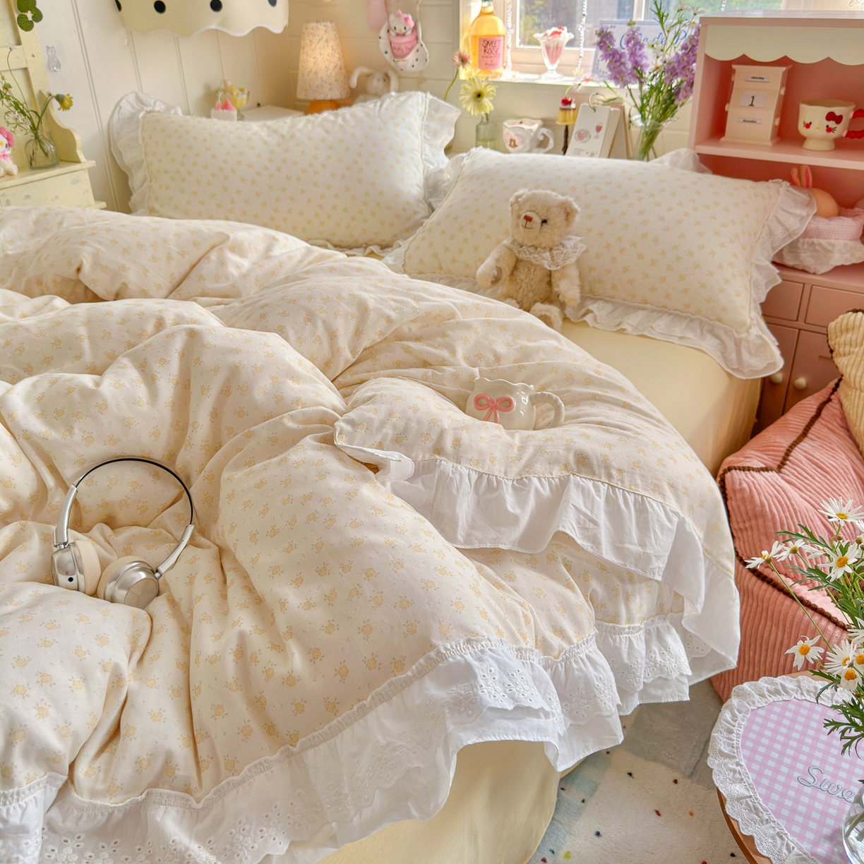 91家纺网 家纺一手货源 找家纺 锦彩家居 2026新款A类全棉纯棉双层纱韩式花边小清新三件套四件套INS小红书-月下花町系列（提供买家秀） 雏菊风铃