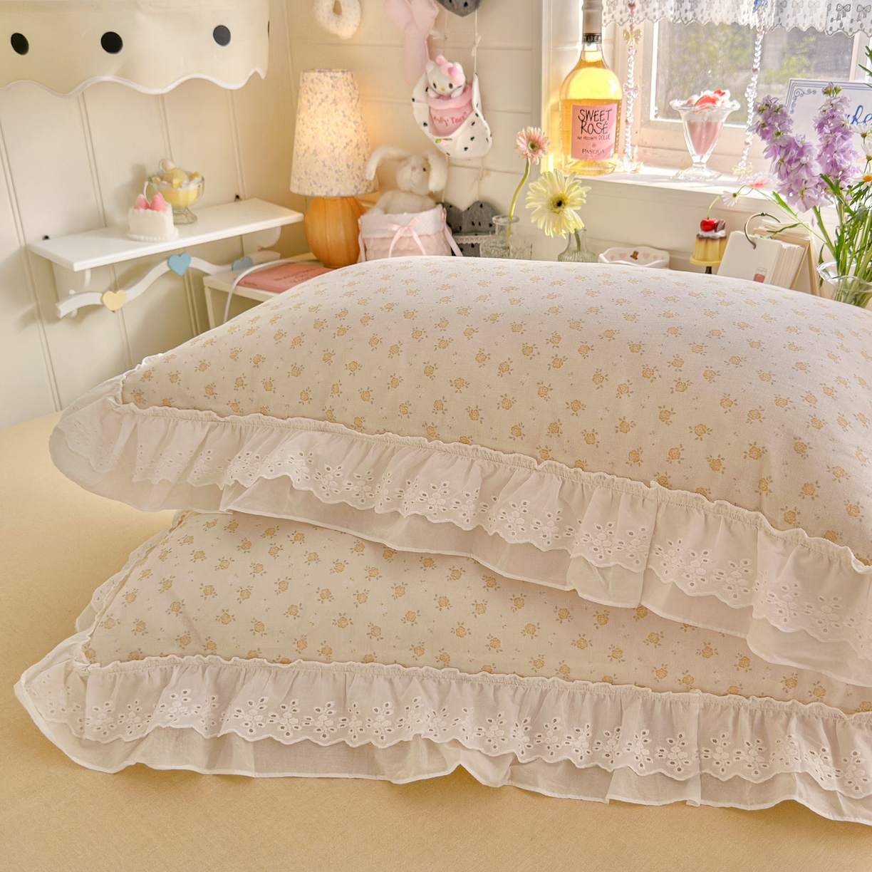 91家纺网 家纺一手货源 找家纺 锦彩家居 2026新款A类全棉纯棉双层纱韩式花边小清新三件套四件套INS小红书-月下花町系列（提供买家秀） 雏菊风铃