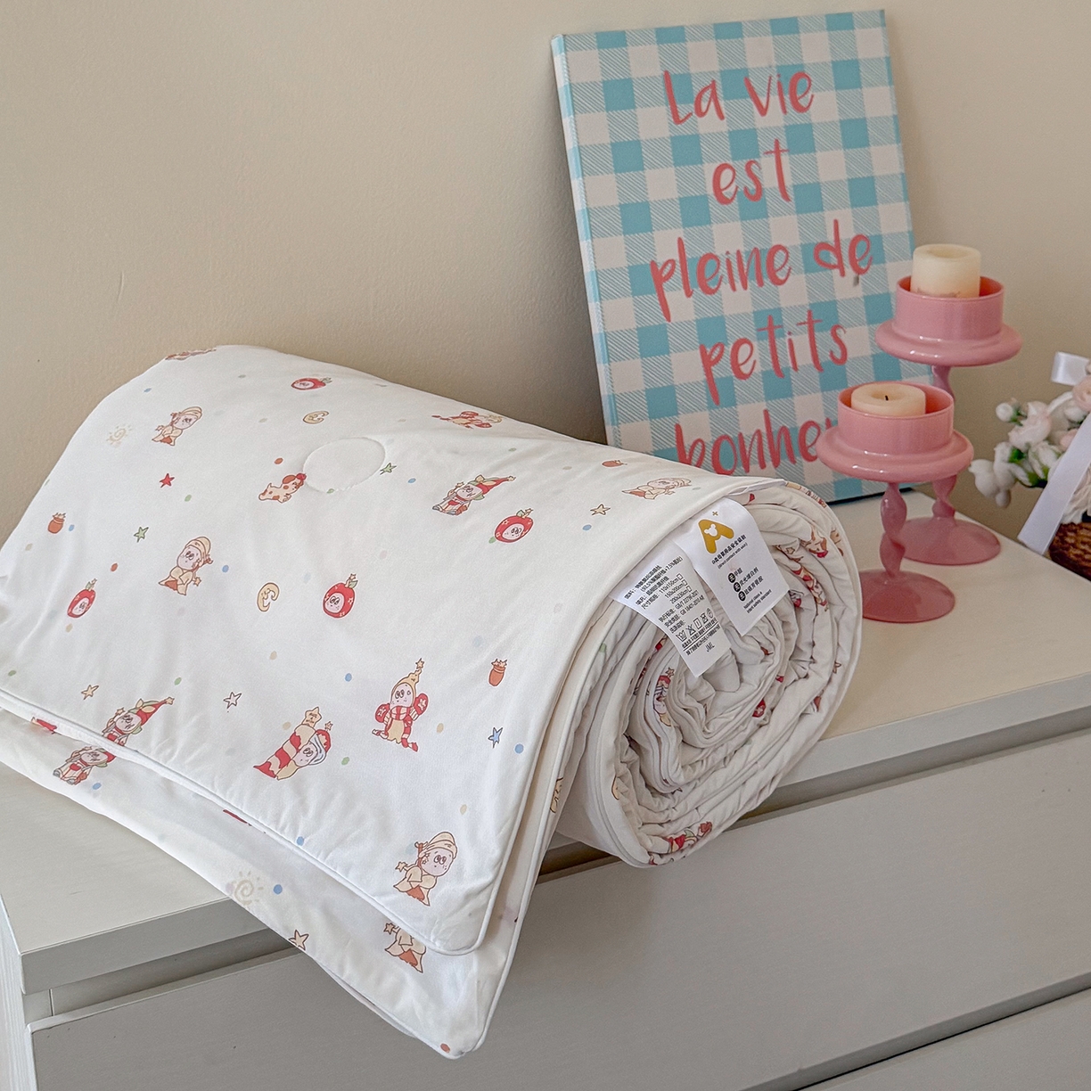 91家纺网 家纺一手货源 找家纺 金梦拉家纺 2026春夏新款锦氨凉感丝印花系列夏被空调被夏凉被 快乐星星