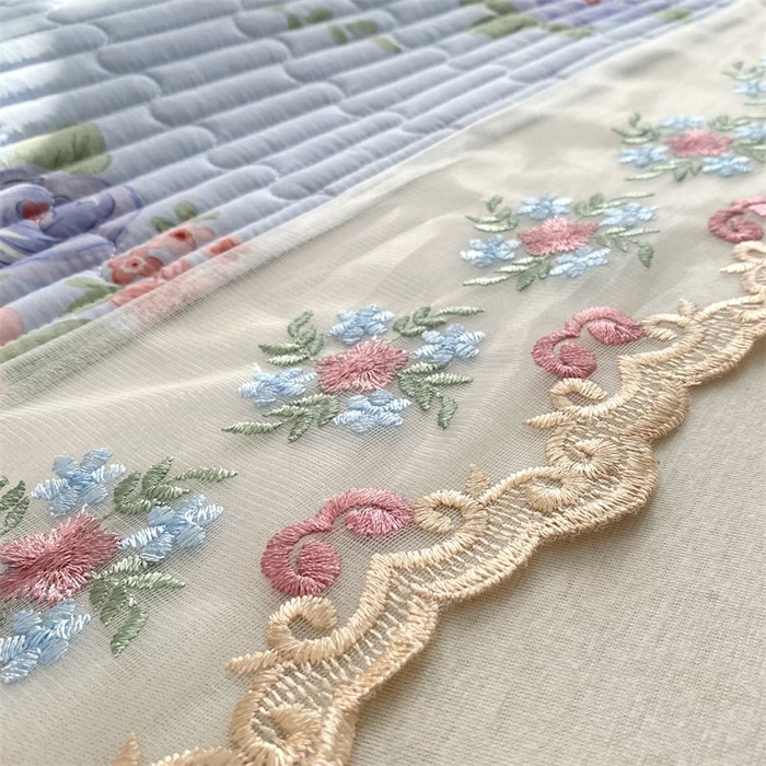 91家纺网 家纺一手货源 找家纺 欧妮家纺 2026新款全棉面料蕾丝花边夹棉绗缝床盖 全棉蕾丝款床盖-梦之蝶