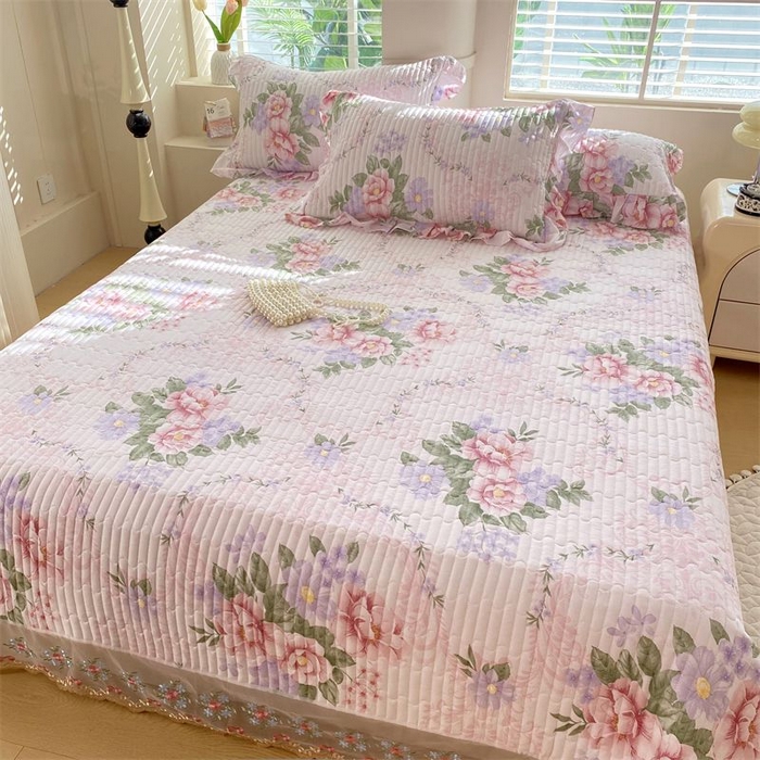 欧妮家纺 2026新款全棉面料蕾丝花边夹棉绗缝床盖 全棉蕾丝款床盖-宫廷庄园粉