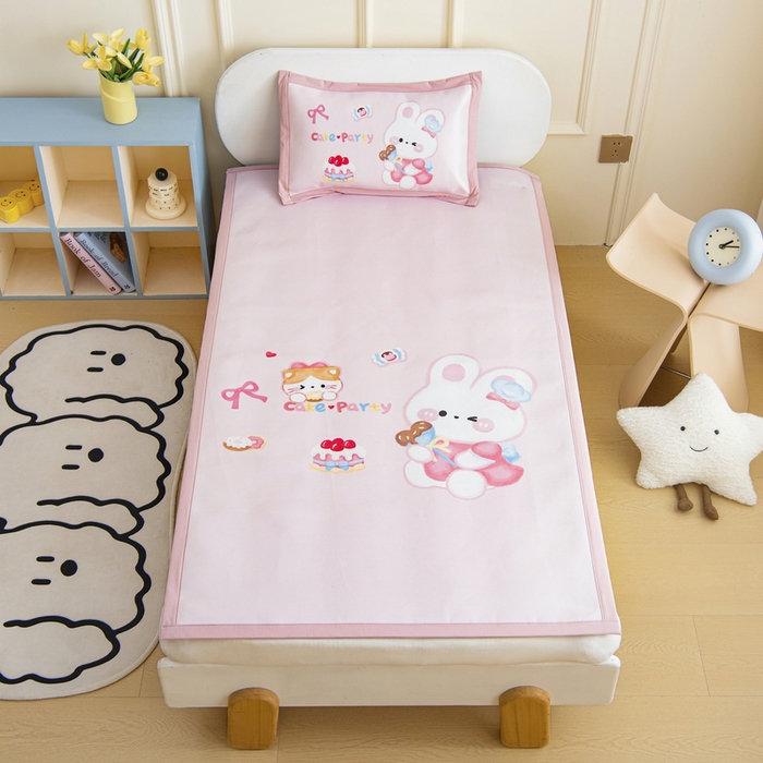 91家纺网 家纺一手货源 找家纺 （总）鱼宝 2026新款卡通儿童大版数码印花冰丝席子凉席