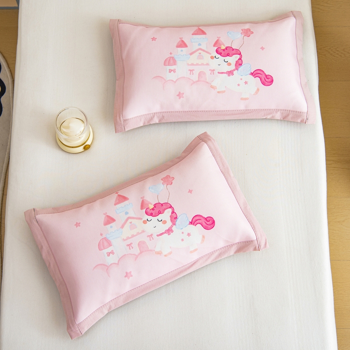 91家纺网 家纺一手货源 找家纺 鱼宝 2026新款卡通儿童大版数码印花冰丝席子凉席 梦幻城堡